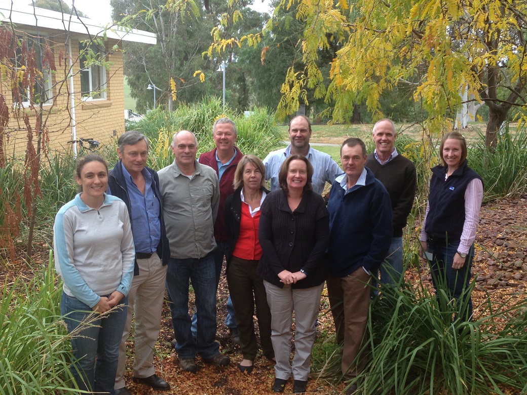 Representatives of the Chiltern and Holbrook EverGraze team and regional group, April 2013.